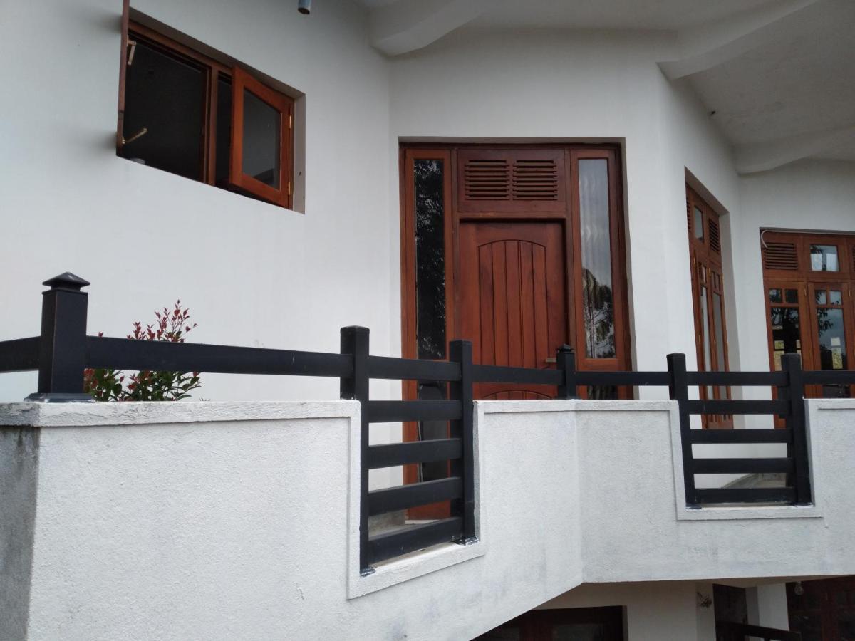 Holly House Homestay 埃拉 外观 照片