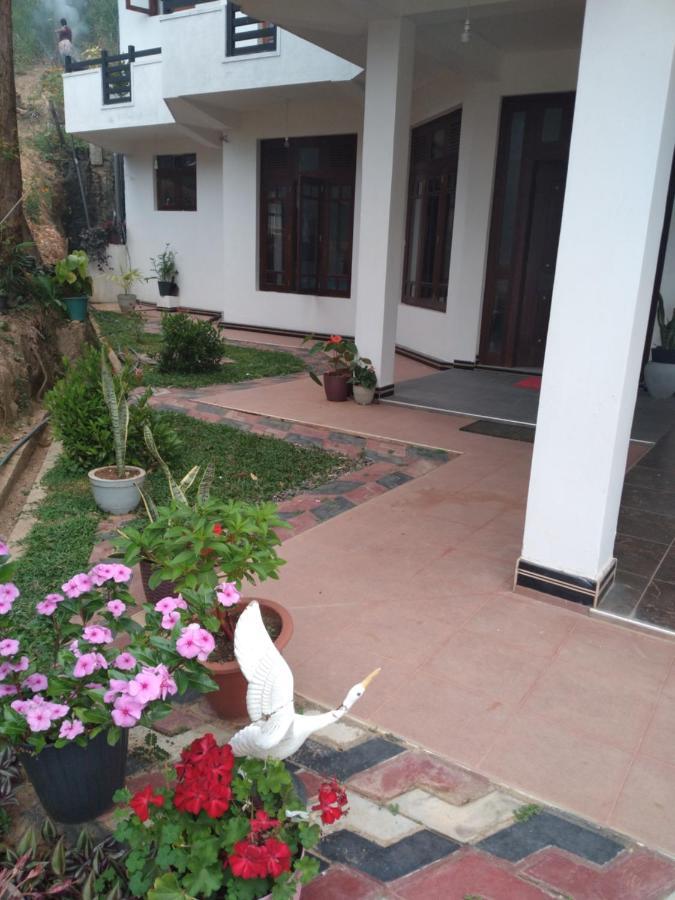 Holly House Homestay 埃拉 外观 照片